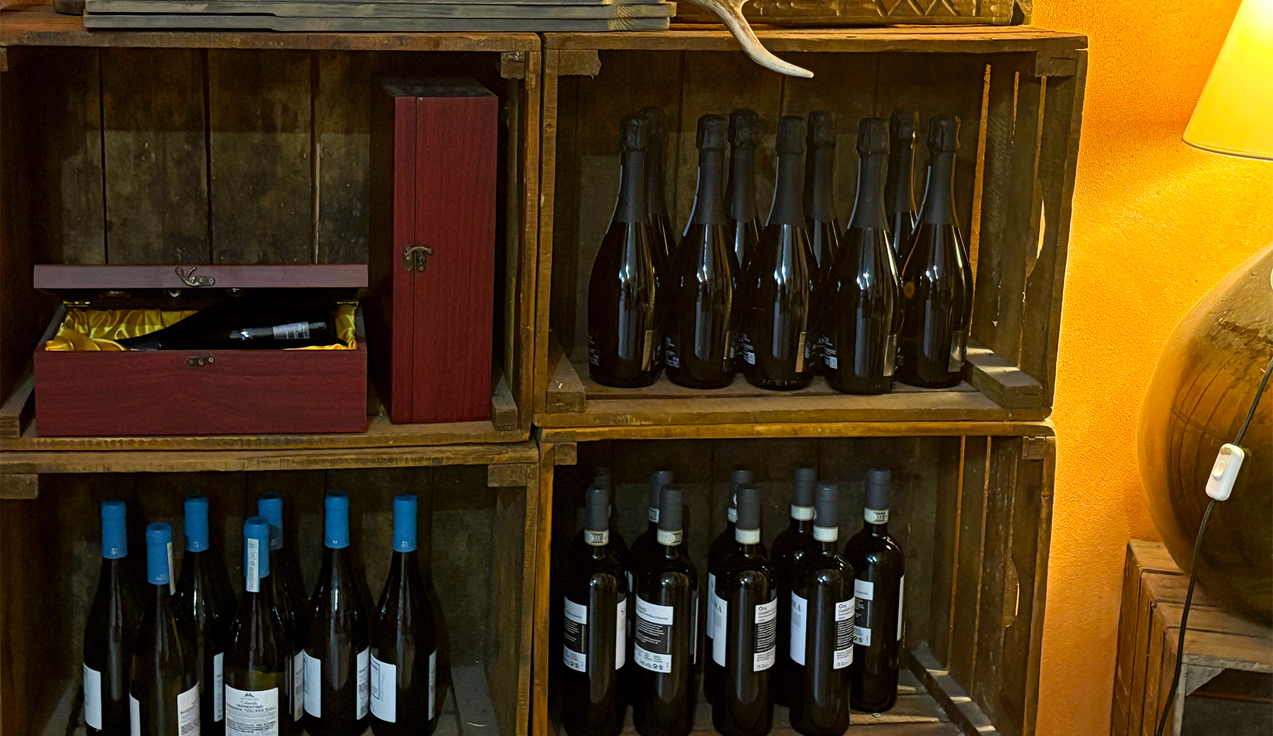 Come conservare il vino - Fattoria Rossi