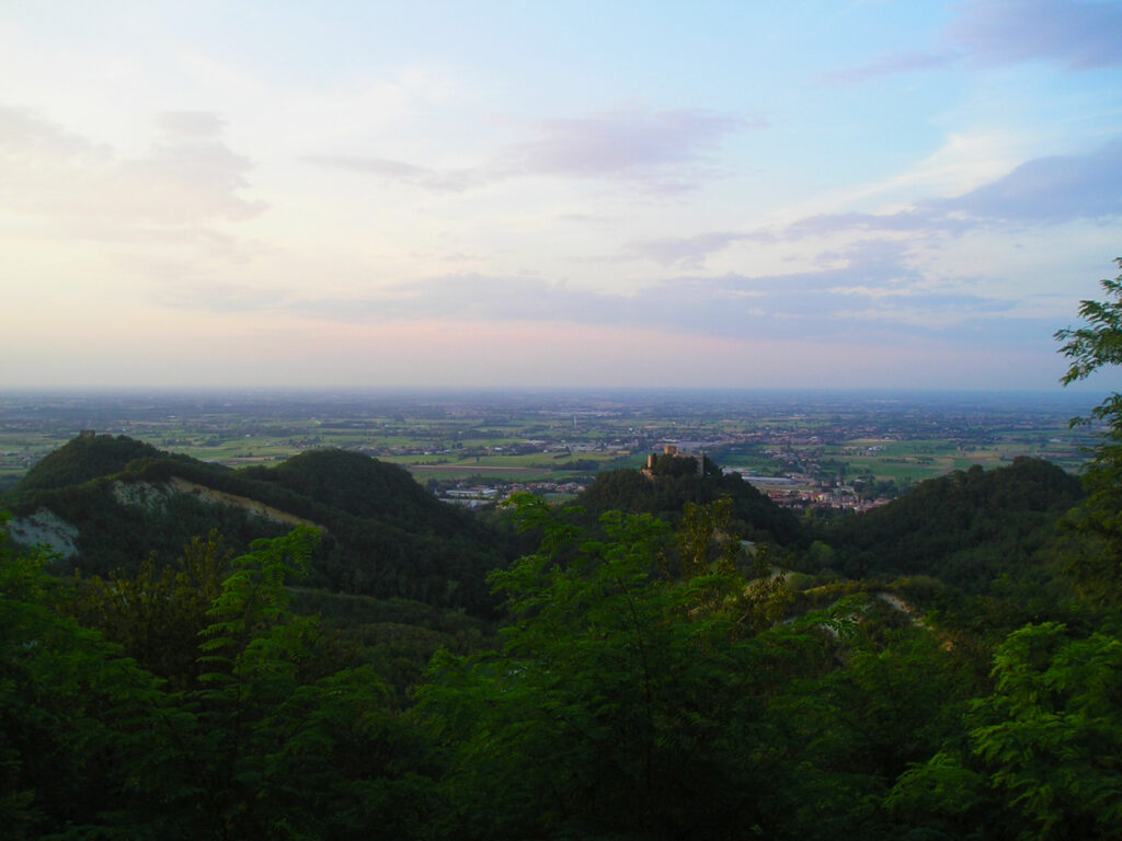 Il territorio - Fattoria Rossi